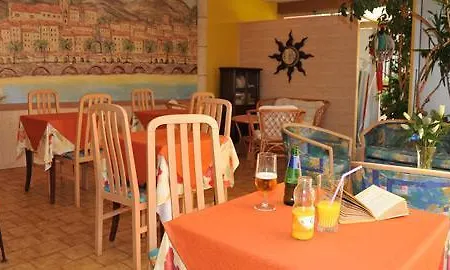 Riviera Ξενοδοχείο