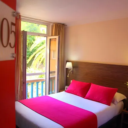 Riviera Hotel Menton