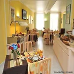 Riviera 3*