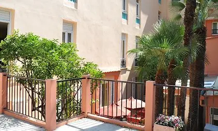 Hotel Riviera 3*