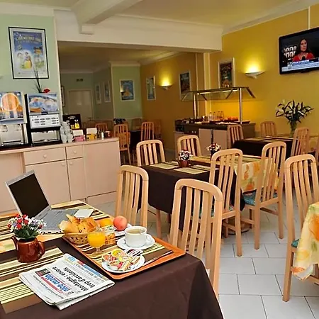 Hotell Riviera