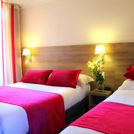 Riviera Hotel